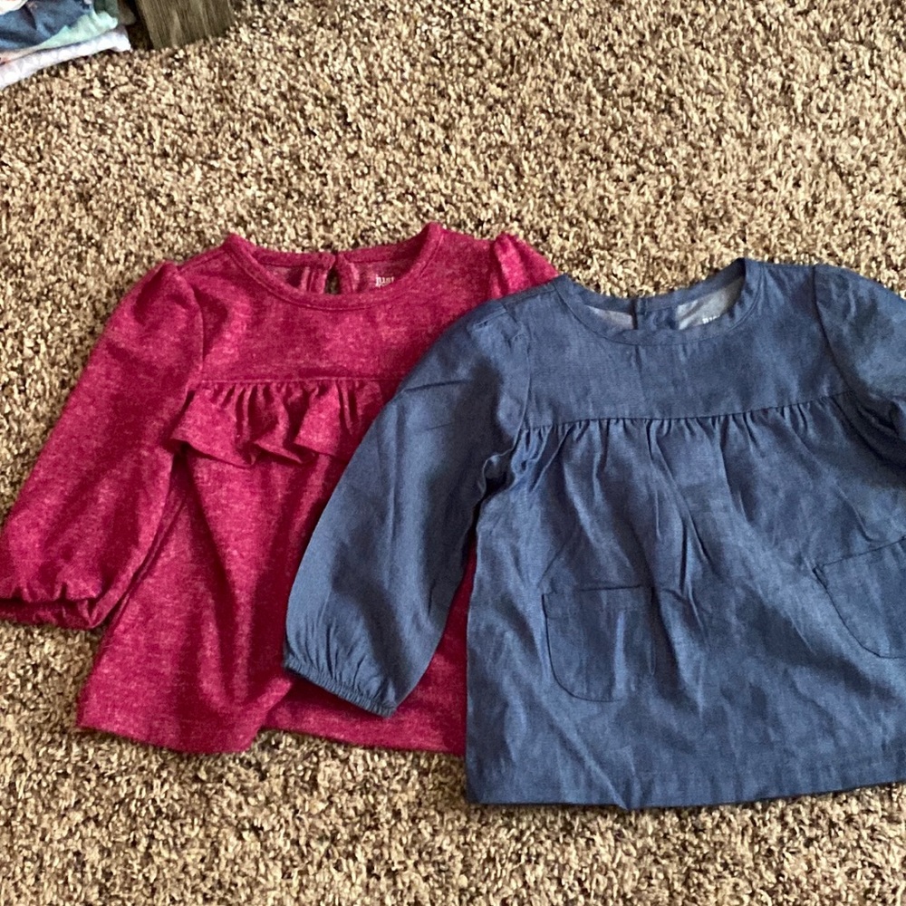Love sleeve tops (set of 2)